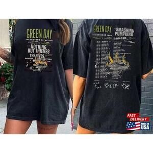Green Day Band The Saviors Tour Tshirt Concert Classic 2 Sided